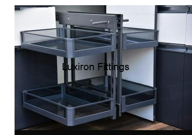 UNIVERSAL GLASS MAGIC CORNER LKUMC